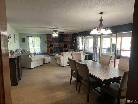 Tiny photo for 5268 E Country Club Road, Logansport, IN 46947 (MLS # 202616588)