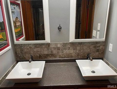 Tiny photo for 5268 E Country Club Road, Logansport, IN 46947 (MLS # 202616588)