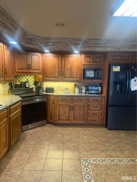 Tiny photo for 5268 E Country Club Road, Logansport, IN 46947 (MLS # 202616588)