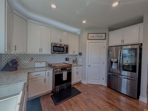 Tiny photo for 1104 E short Drive, Knox, IN 46534 (MLS # 202618752)