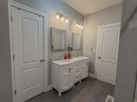 Tiny photo for 1104 E short Drive, Knox, IN 46534 (MLS # 202618752)