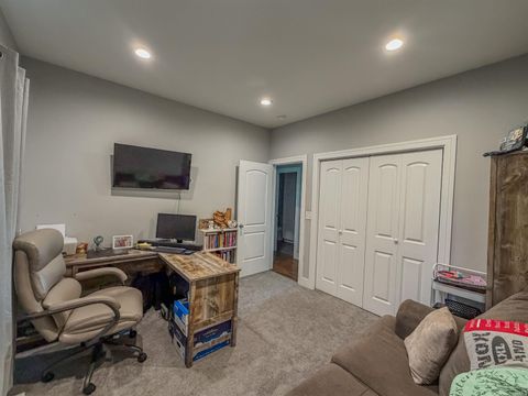 Tiny photo for 1104 E short Drive, Knox, IN 46534 (MLS # 202618752)