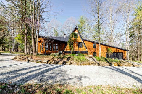 Photo of 123 Empire Lane, Bedford, IN 47421 (MLS # 202637427)