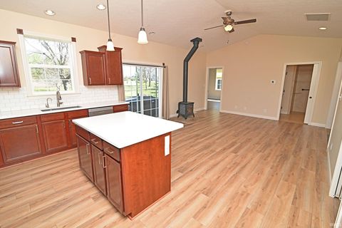 Tiny photo for 9600 E 450 S, Lafayette, IN 47905 (MLS # 202609175)