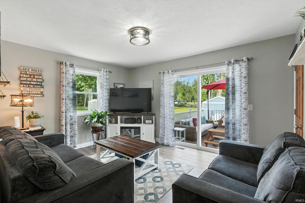 Photo of 1630 S 485 E, Lagrange, IN 46795 (MLS # 202618868)