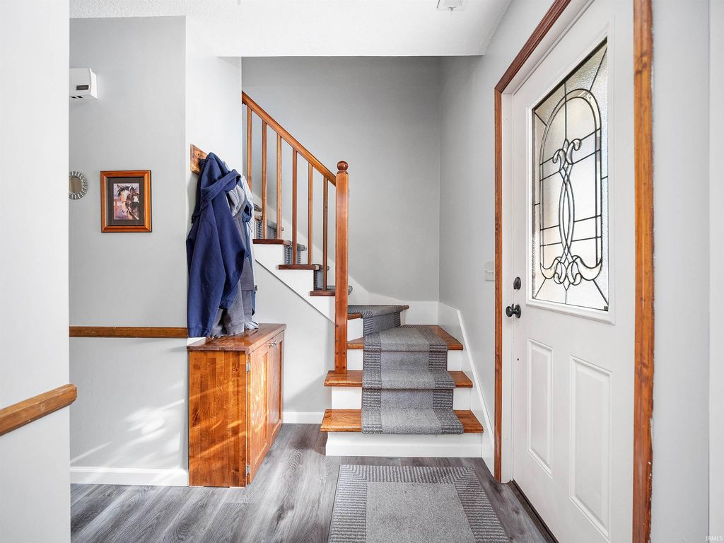 Photo of 6515 Londonderry Lane, Fort Wayne, IN 46835 (MLS # 202548512)