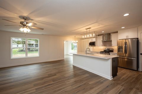 Tiny photo for 4373 Dockside Drive, Lafayette, IN 47905 (MLS # 202515544)