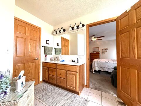 Tiny photo for 927 Woodridge Court, Decatur, IN 46733 (MLS # 202541355)