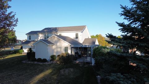 Tiny photo for 927 Woodridge Court, Decatur, IN 46733 (MLS # 202541355)