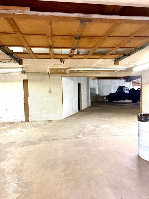 Tiny photo for 650 S Pennsylvania Street, Marion, IN 46952 (MLS # 202612754)