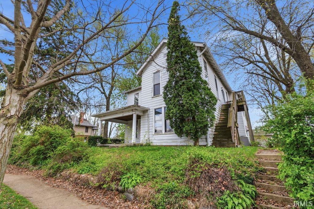 Photo of 403 W North Street, Greenfield, IN 46140 (MLS # 202614255)