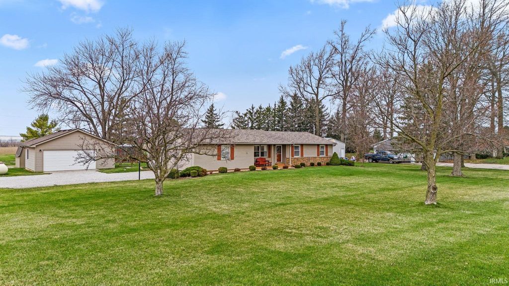 Photo of 607 N Webster Road, New Haven, IN 46774 (MLS # 202609772)