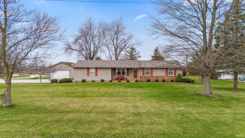 Photo of 607 N Webster Road, New Haven, IN 46774 (MLS # 202609772)