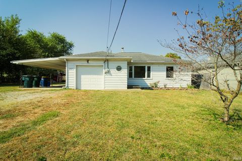 Photo of 2717 S Meeker Avenue, Muncie, IN 47302 (MLS # 202538056)