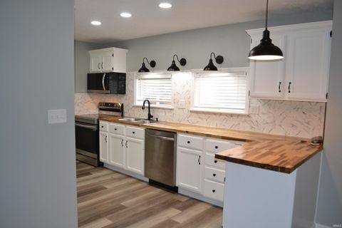 Tiny photo for 30 Vernon Lane, Lafayette, IN 47905 (MLS # 202547675)