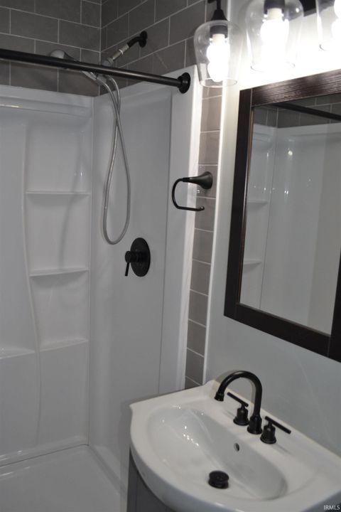 Tiny photo for 30 Vernon Lane, Lafayette, IN 47905 (MLS # 202547675)