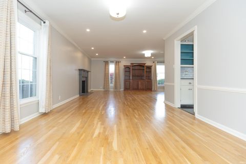 Tiny photo for 7127 Taylor Avenue, Evansville, IN 47715 (MLS # 202612902)