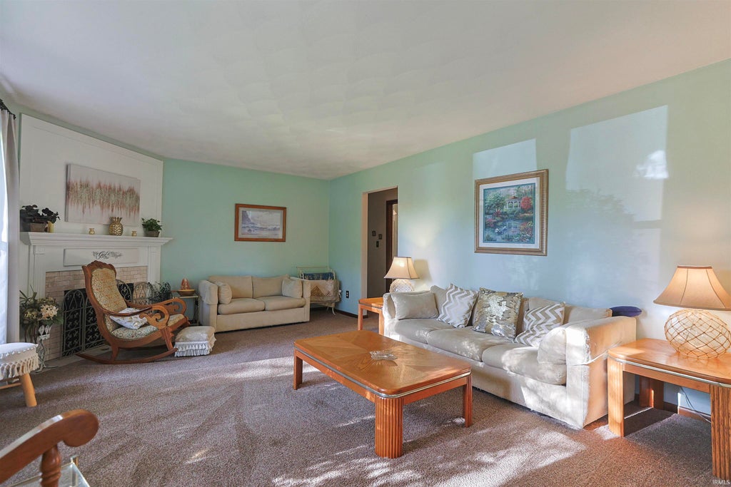 Photo of 58022 River Lake Court, Elkhart, IN 46516 (MLS # 202634888)