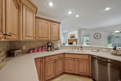 Tiny photo for 834 Saint Gile Court, Evansville, IN 47725 (MLS # 202627712)
