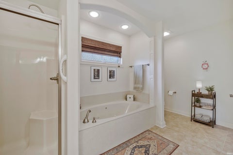 Tiny photo for 834 Saint Gile Court, Evansville, IN 47725 (MLS # 202627712)