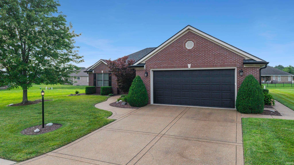 Photo of 834 Saint Gile Court, Evansville, IN 47725 (MLS # 202627712)