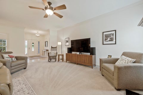 Tiny photo for 834 Saint Gile Court, Evansville, IN 47725 (MLS # 202627712)