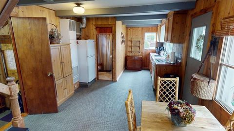 Tiny photo for 4954 E Bayfront Court, Monticello, IN 47960 (MLS # 202535802)