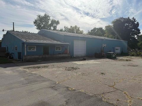 Photo of 19990 State line Road, South Bend, IN 46637 (MLS # 202541038)