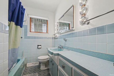 Tiny photo for 2008 Dorwood Drive, South Bend, IN 46617 (MLS # 202602696)