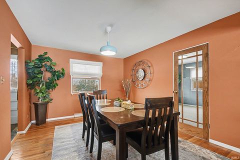 Tiny photo for 2008 Dorwood Drive, South Bend, IN 46617 (MLS # 202602696)