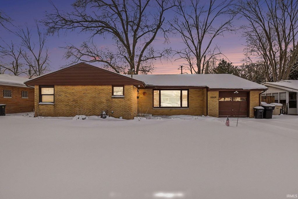 Photo of 2008 Dorwood Drive, South Bend, IN 46617 (MLS # 202602696)