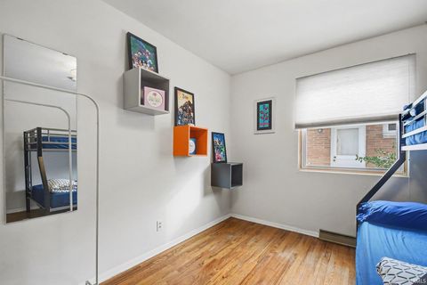 Tiny photo for 2008 Dorwood Drive, South Bend, IN 46617 (MLS # 202602696)