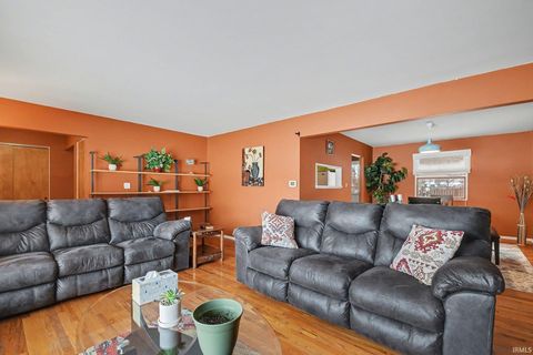 Tiny photo for 2008 Dorwood Drive, South Bend, IN 46617 (MLS # 202602696)