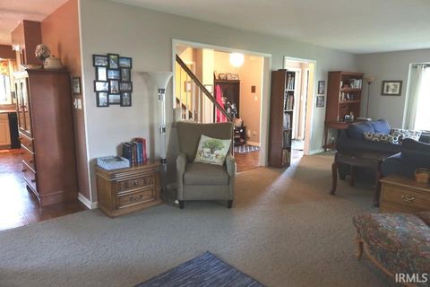 Tiny photo for 103 Western Hills Drive, Mount Vernon, IN 47620 (MLS # 202629800)