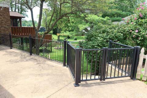 Tiny photo for 103 Western Hills Drive, Mount Vernon, IN 47620 (MLS # 202629800)