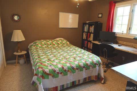 Tiny photo for 103 Western Hills Drive, Mount Vernon, IN 47620 (MLS # 202629800)