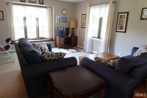 Tiny photo for 103 Western Hills Drive, Mount Vernon, IN 47620 (MLS # 202629800)