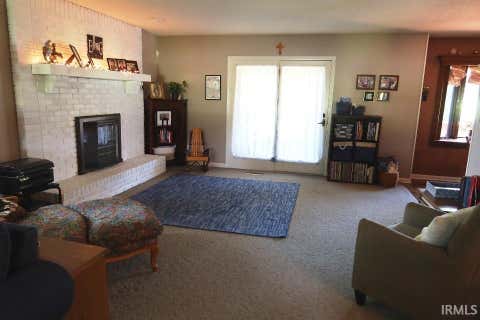 Tiny photo for 103 Western Hills Drive, Mount Vernon, IN 47620 (MLS # 202629800)