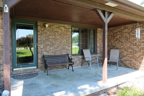 Tiny photo for 103 Western Hills Drive, Mount Vernon, IN 47620 (MLS # 202629800)