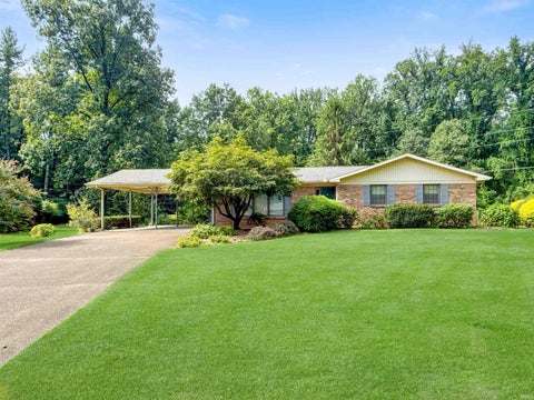 Photo of 653 Greenview Drive, Evansville, IN 47711 (MLS # 202635167)