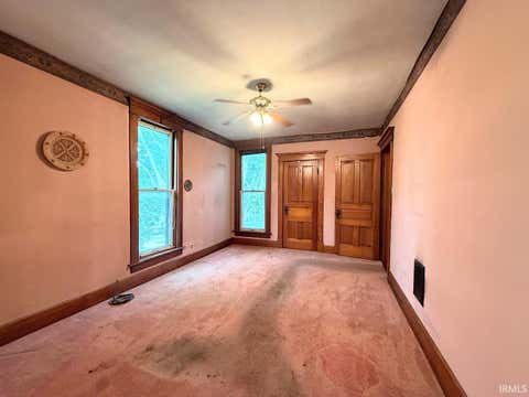 Tiny photo for 300 Humphrey Street, Logansport, IN 46947 (MLS # 202628799)