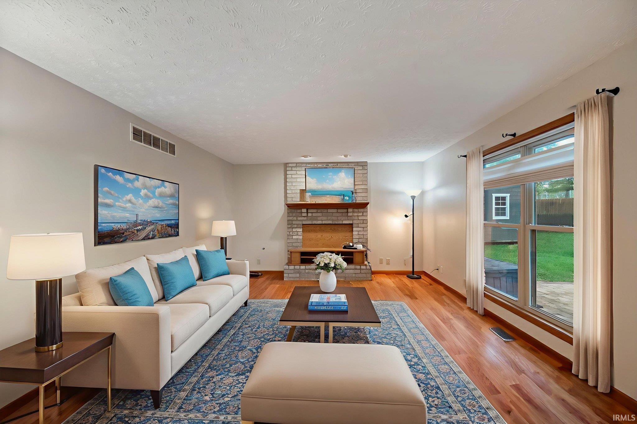 Lafayette, Indiana 47909, United States, 4 Bedrooms Bedrooms, ,3 BathroomsBathrooms,Residential,Pending,157216