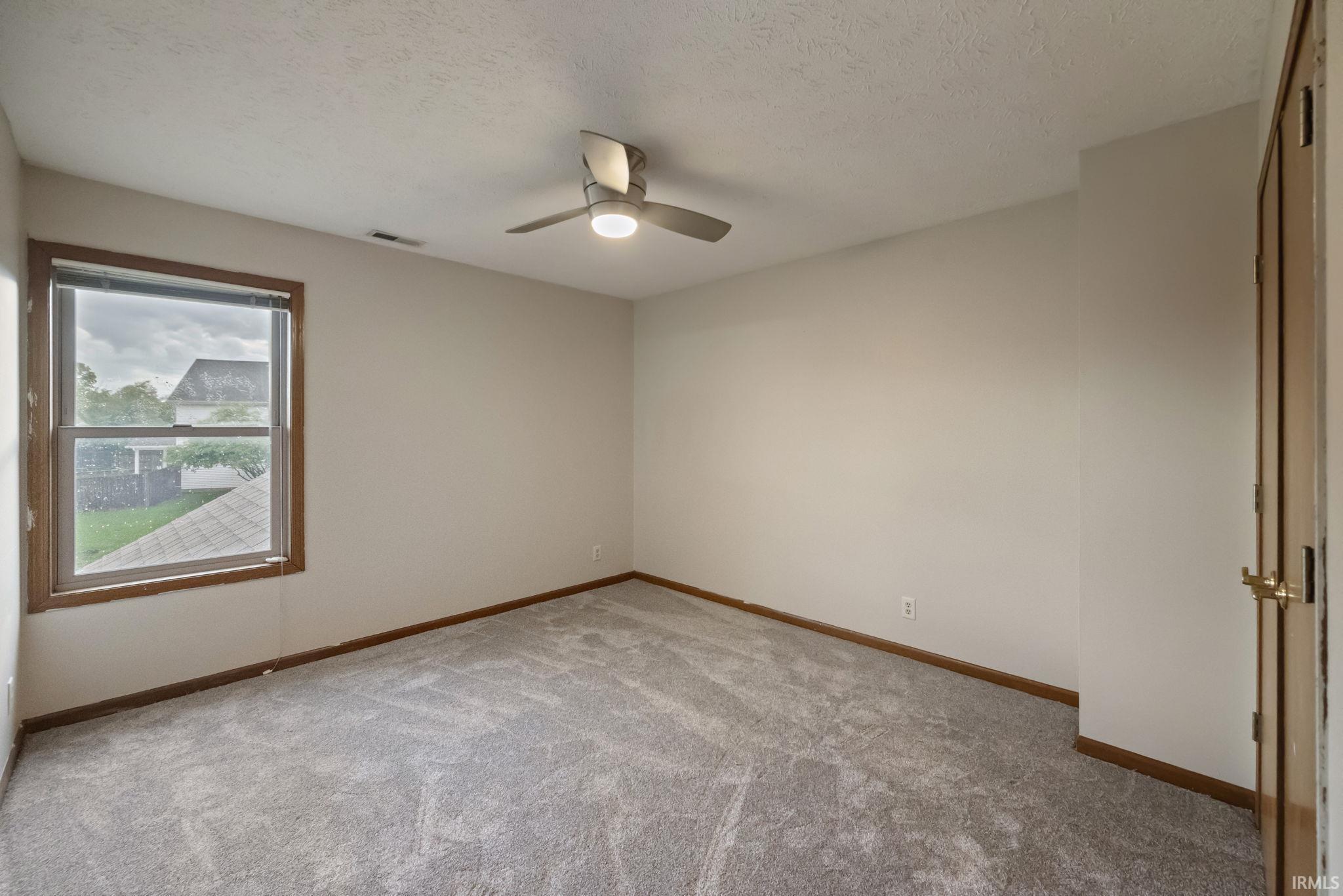 Lafayette, Indiana 47909, United States, 4 Bedrooms Bedrooms, ,3 BathroomsBathrooms,Residential,Pending,157216