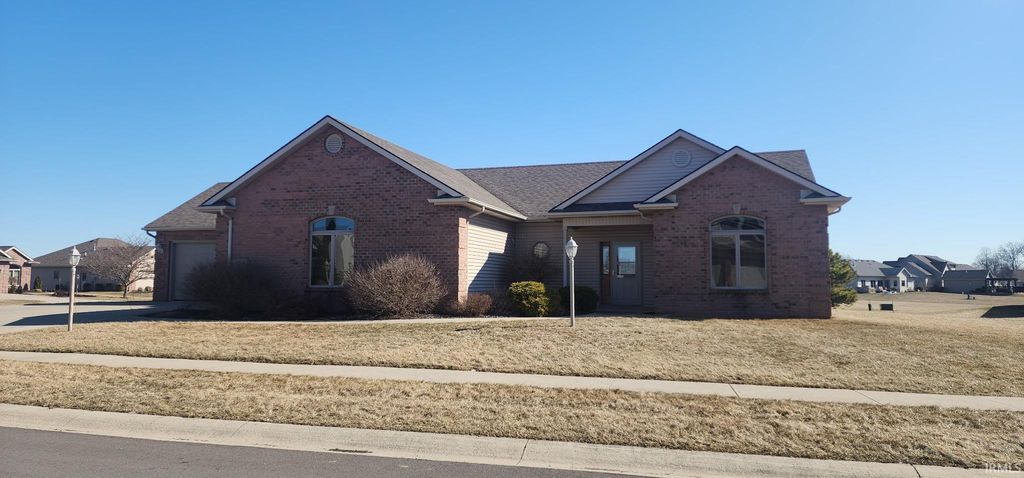 Photo of 14215 Hawk Stream Cove, Hoagland, IN 46745 (MLS # 202606868)
