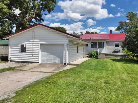 Tiny photo for 438 W 12Th Street, Peru, IN 46970 (MLS # 202624479)