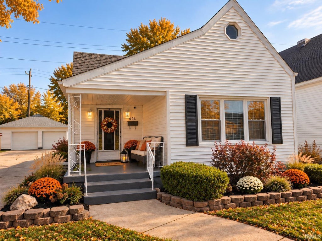 Photo of 426 Kosciuszko Street, South Bend, IN 46619 (MLS # 202640074)
