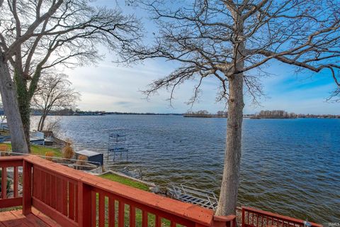 Tiny photo for 2910 Country Club Drive East Drive, Rochester, IN 46975 (MLS # 202608492)