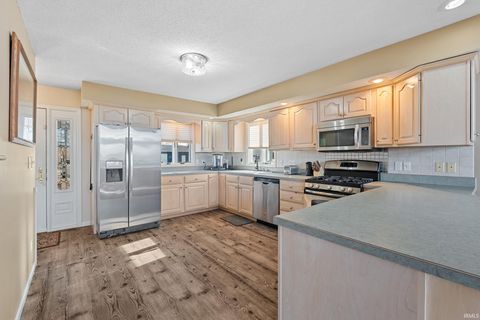 Tiny photo for 2910 Country Club Drive East Drive, Rochester, IN 46975 (MLS # 202608492)