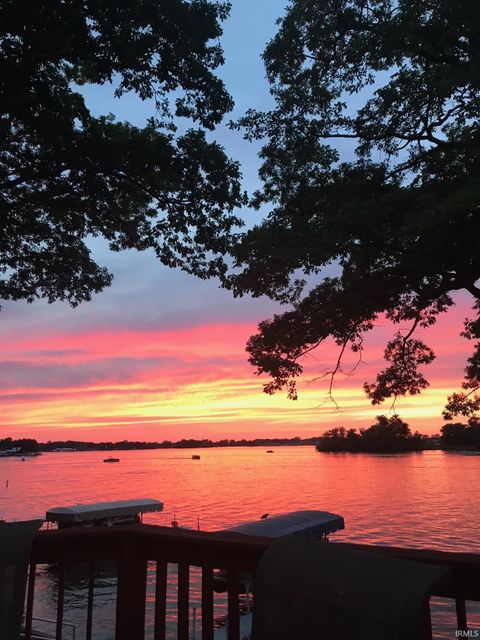 Tiny photo for 2910 Country Club Drive East Drive, Rochester, IN 46975 (MLS # 202608492)