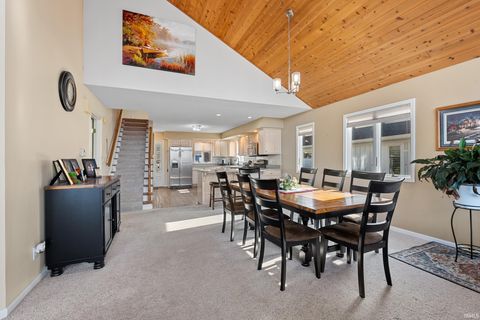 Tiny photo for 2910 Country Club Drive East Drive, Rochester, IN 46975 (MLS # 202608492)